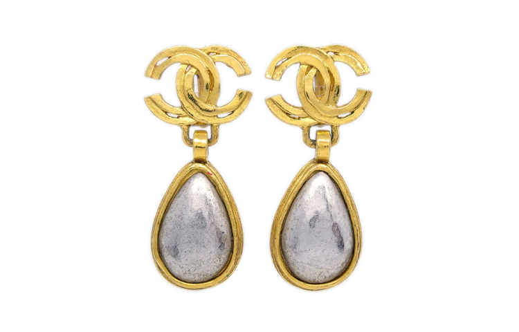 CHANEL 1997 Cc Stone embellished Earrings