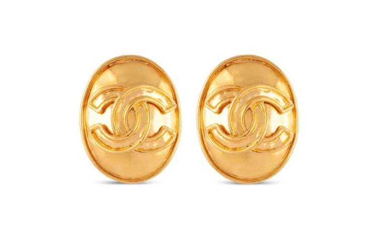 CHANEL 1994 Gold Plated Interlocking Cc Clip on Earrings