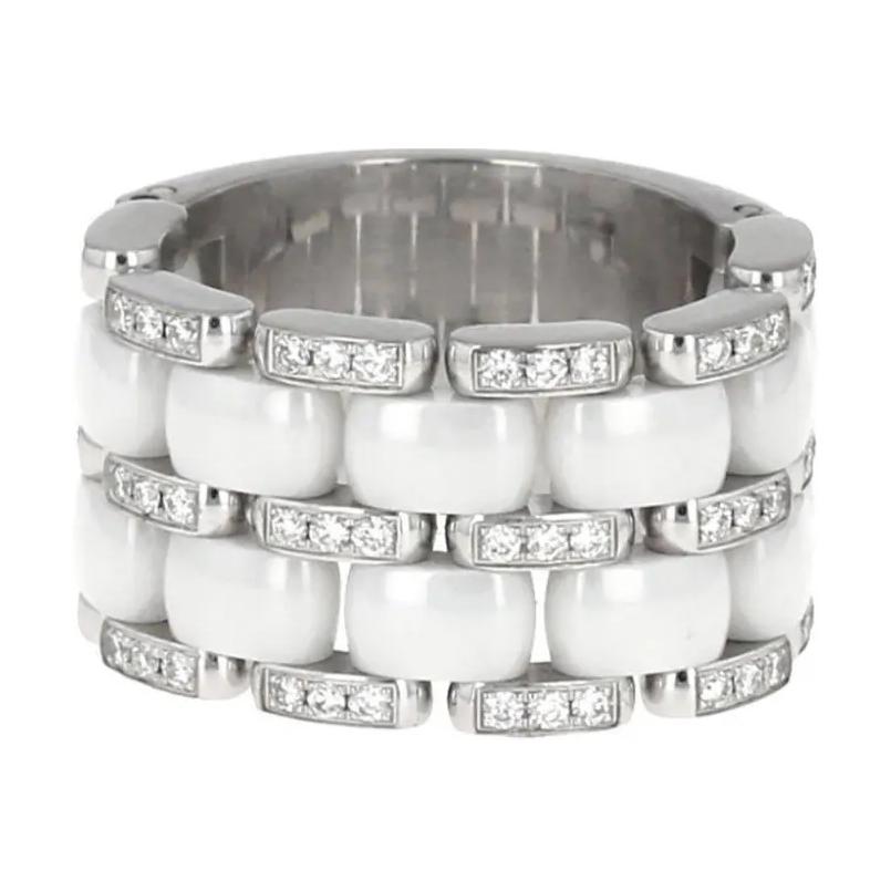 CHANEL 18kt White Gold Ceramic And Diamonds Ring