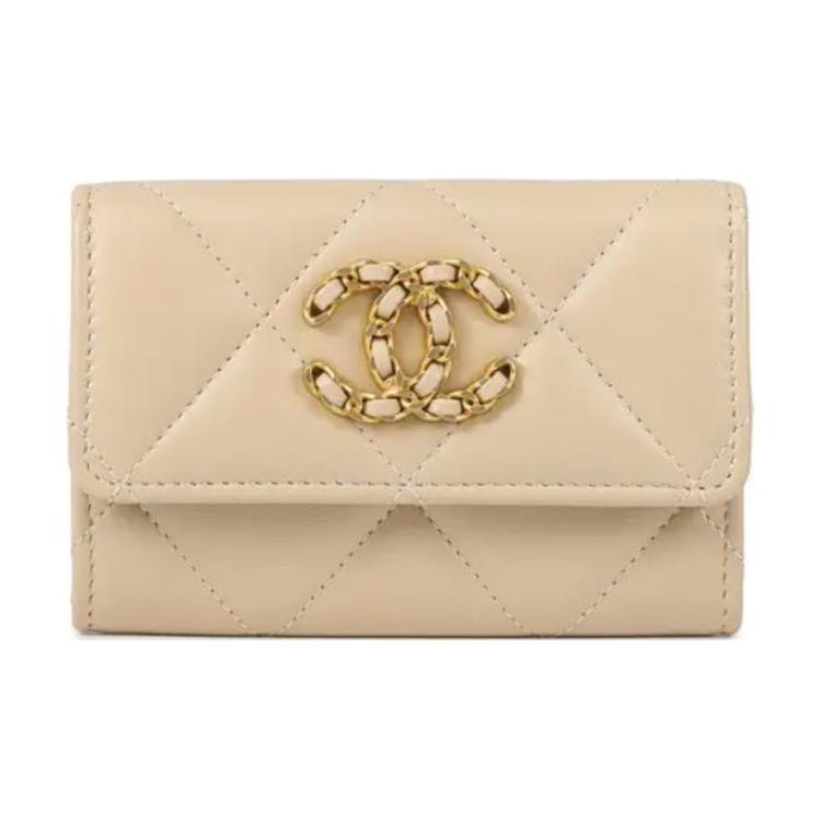 CHANEL 19Bag Lambskin Card Holder Women's Beige Yellow