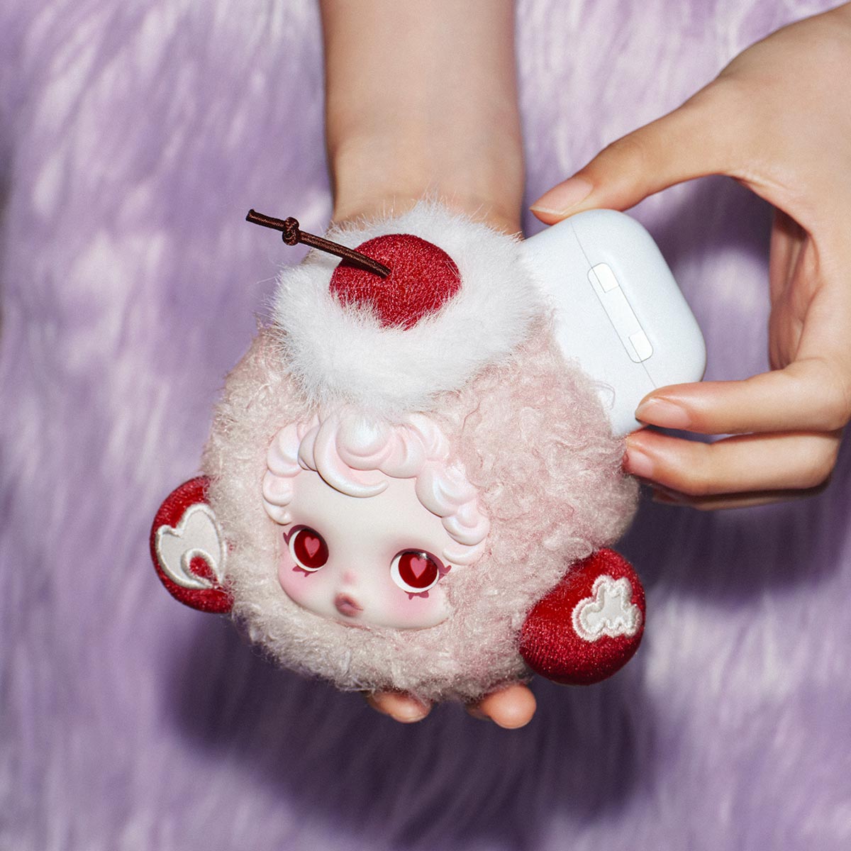 Pop Mart Skullpanda You Found Me Earphone Case 'Moldy Little Cake' PPMT-2509-0999-957767902