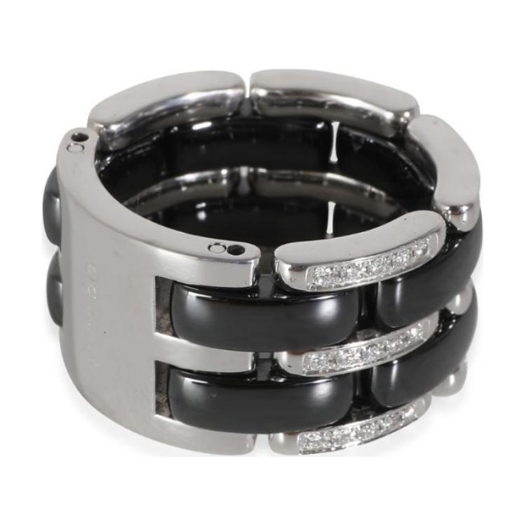 CHANEL 18kt White Gold Ultra Diamond Ring
