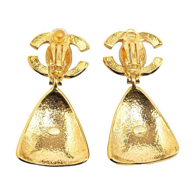 CHANEL 1997 Plated Cc Swing Clip On Costume Earrings