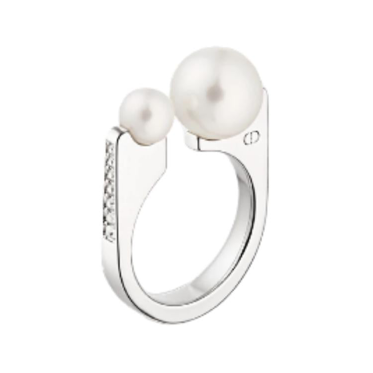 DIOR Metal Resin Pearl Crystal Rings Women's Silver
