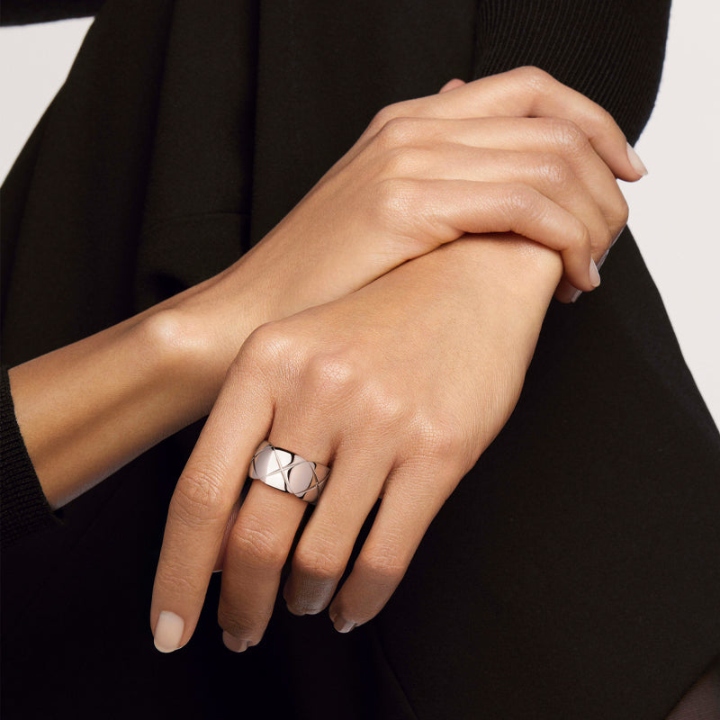 CHANEL 18K White Gold Rings Unisex Silver