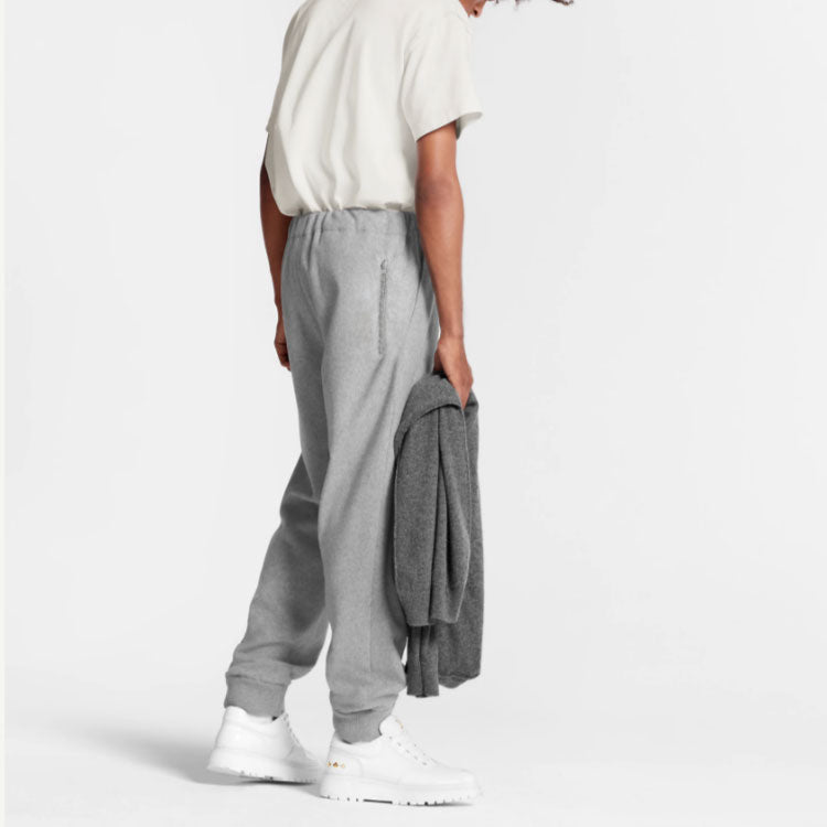 LOUIS VUITTON New Quarterly Products Of LV Knitted Sweatpants Men Gray