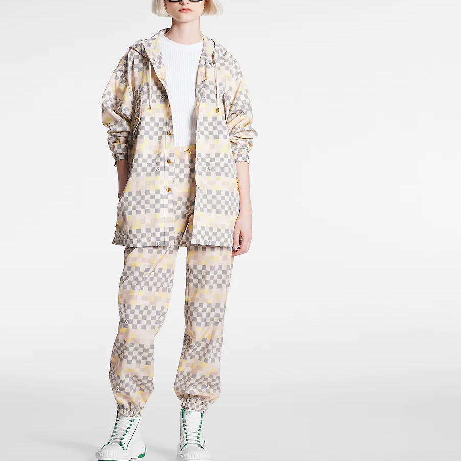 LOUIS VUITTON New Quarterly Products Of LV SS22 Parka Coats Women's Pink