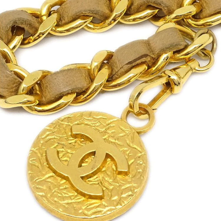CHANEL 1982 Medallion Leather and chain Belt