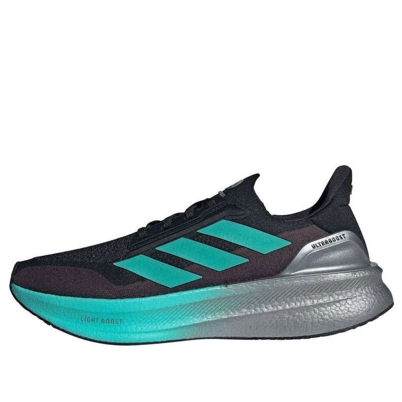 adidas x Mercedes AMG Ultra Boost 5X 'فريق بتروناس للفورمولا واحد' JR9386
