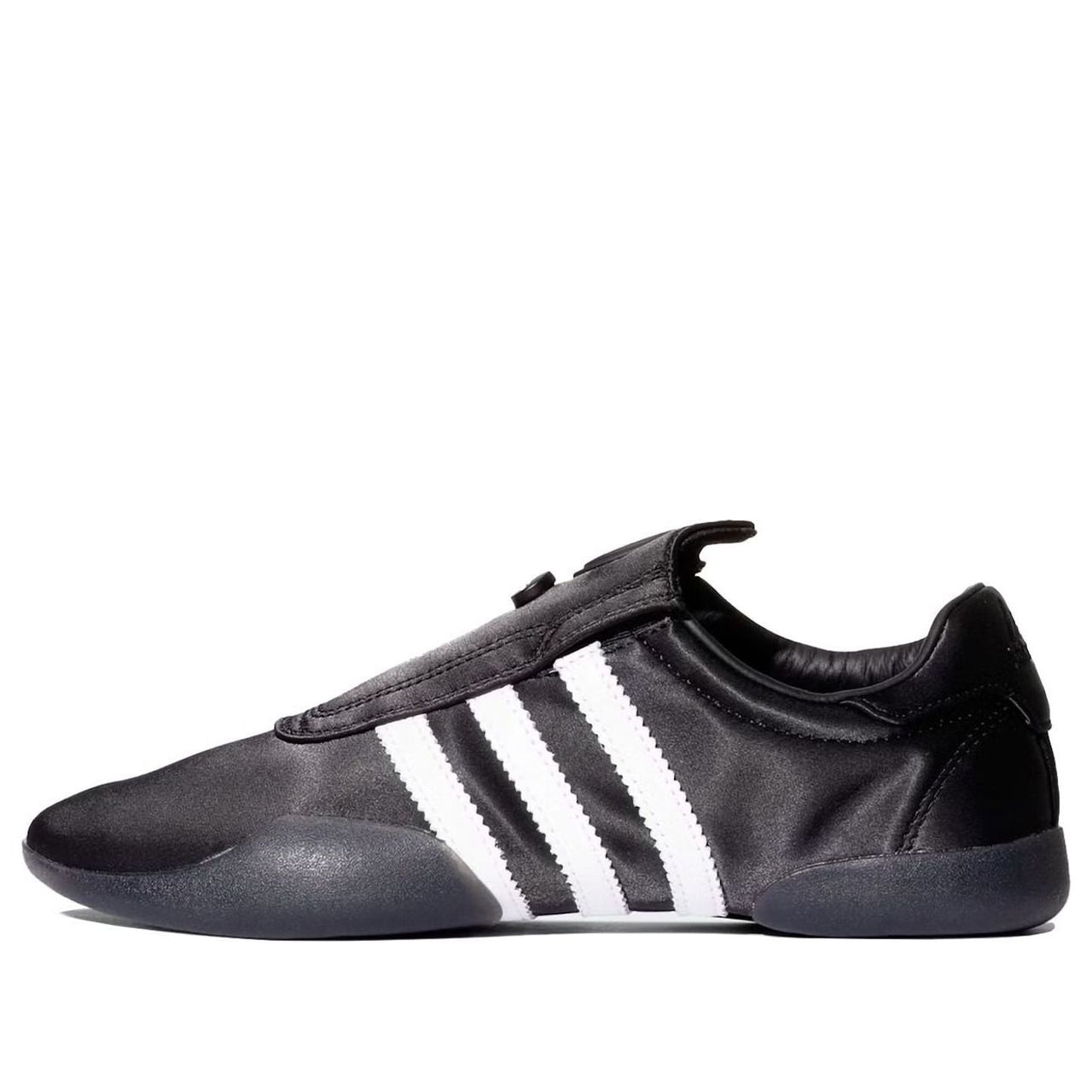 (WMNS) adidas x Atmos Taekwondo Mei Ballet 'Black' JR8001