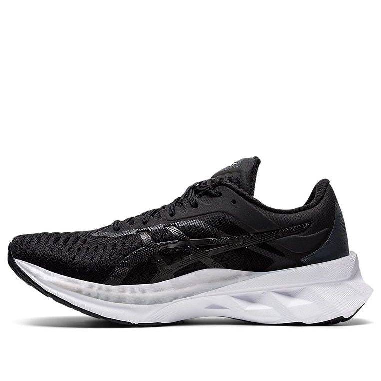 (WMNS) ASICS Novablast 'Black' 1012A584-002