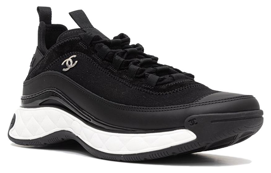 CHANEL Velvet Calfskin & Mixed Fibers Sneaker 'Black'