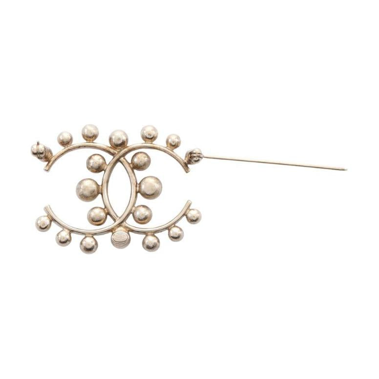 CHANEL 1986 1988 Faux Pearl embellished Brooch