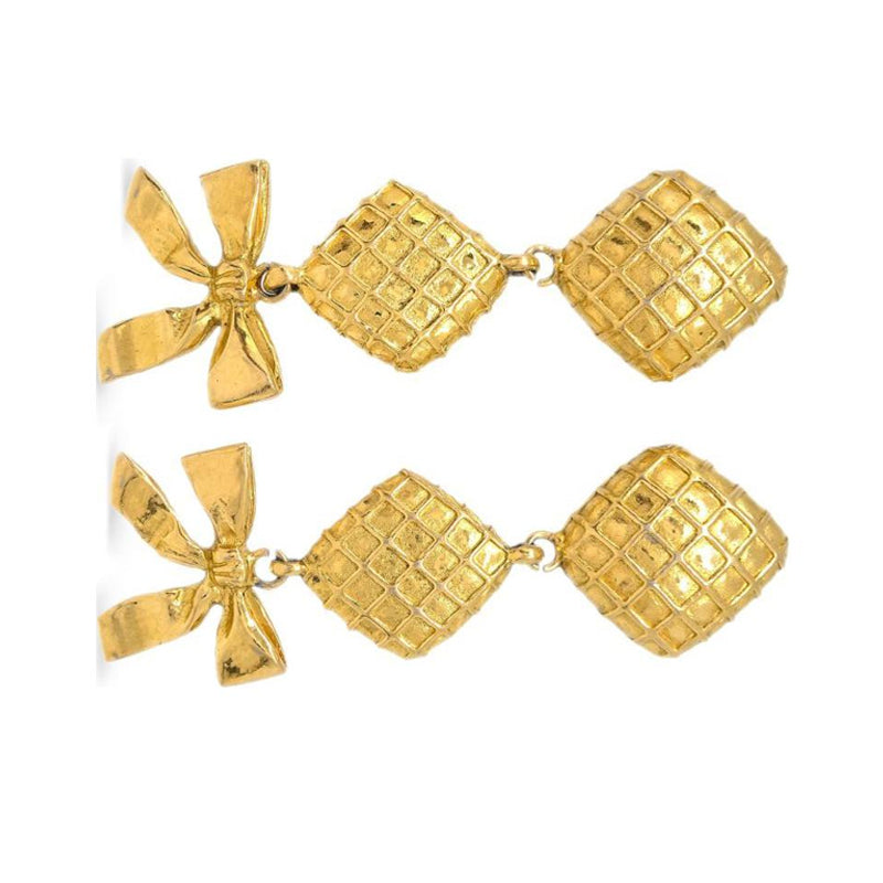 CHANEL 1990 2000 Waffle Texture Bow Dangle Clip on Earrings