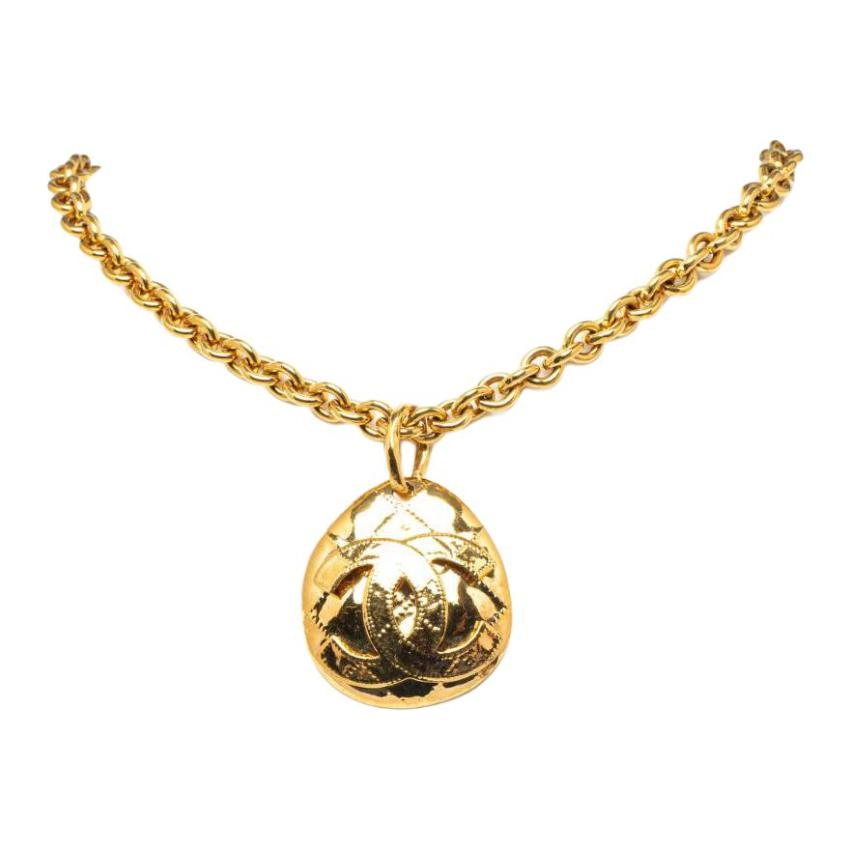 CHANEL 1994 Plated Cc Pendant Costume Necklace