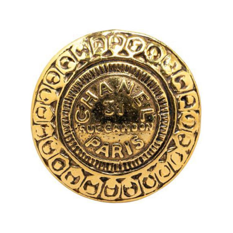 CHANEL 1980s Rue Cambon Round Brooch