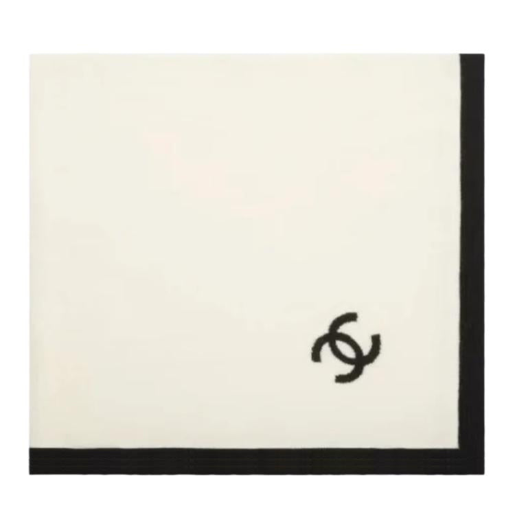 CHANEL - Knit Scarves Unisex Ecru