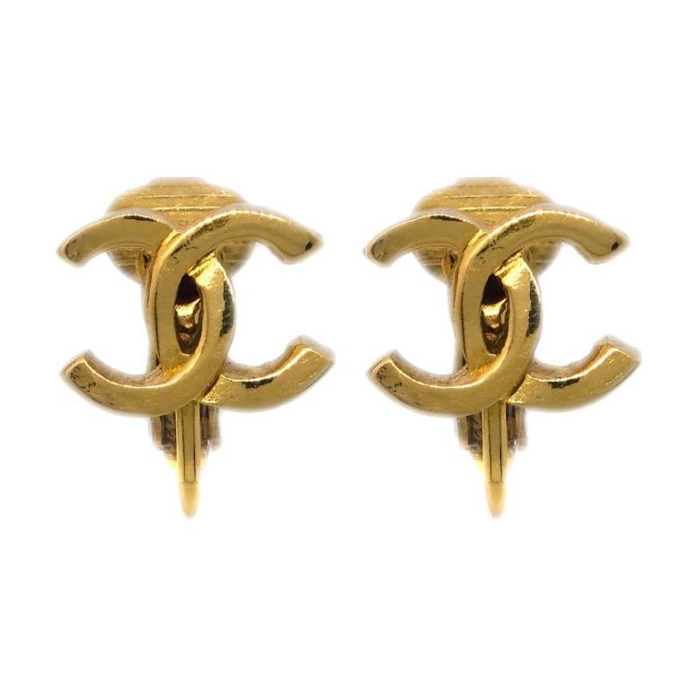 CHANEL 1990 2000s Interlocking Cc Earrings
