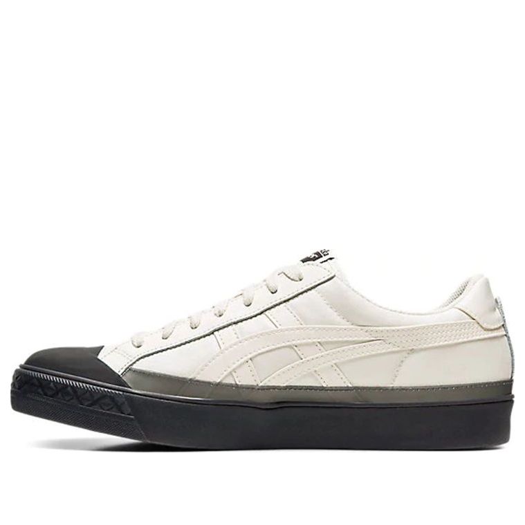 Onitsuka Tiger Fabre Classic Lo 'Black And White' 1183A717-100