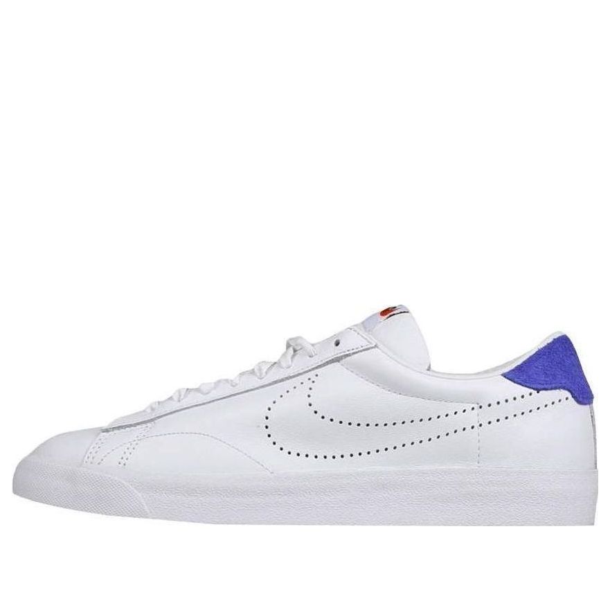 حذاء Nike FRAGMENT X Tennis Classic SP باللون الأبيض 693505-115