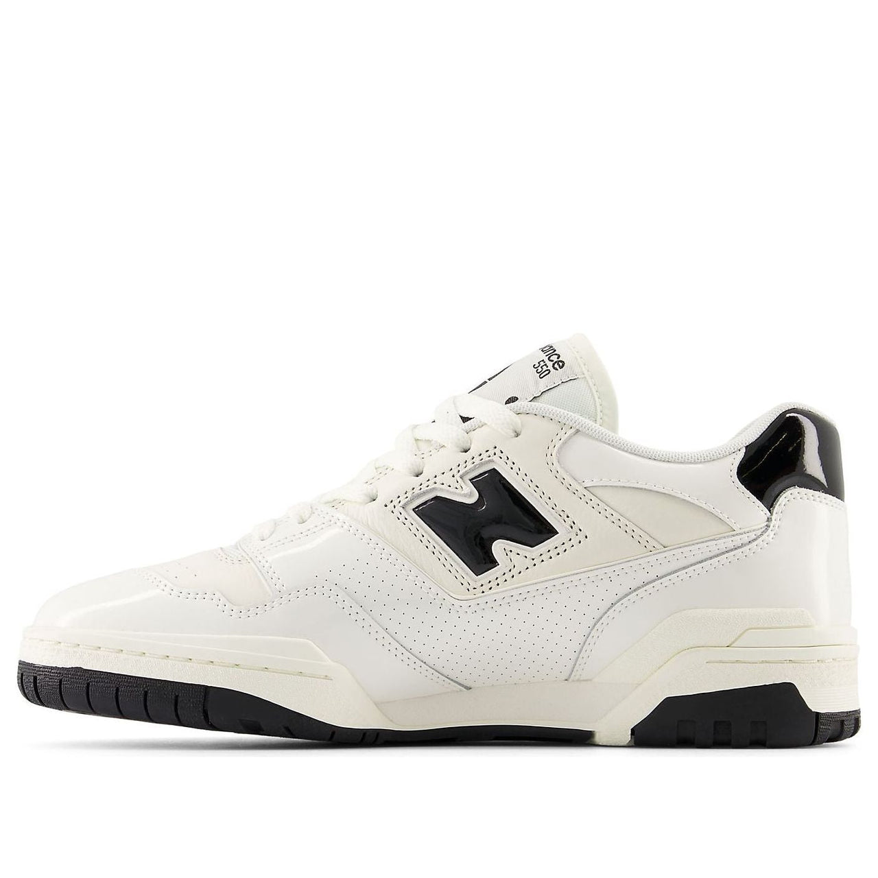 حذاء New Balance 550 "Sea Salt Black Patent" BB550YKF