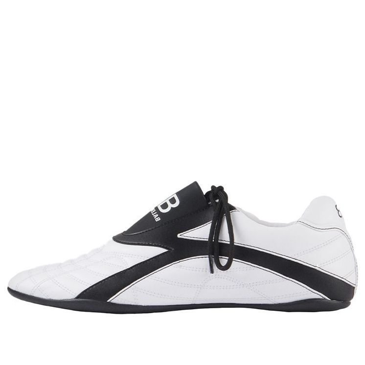 حذاء رياضي Balenciaga Zen باللونين الأبيض والأسود 617540W2CG19010