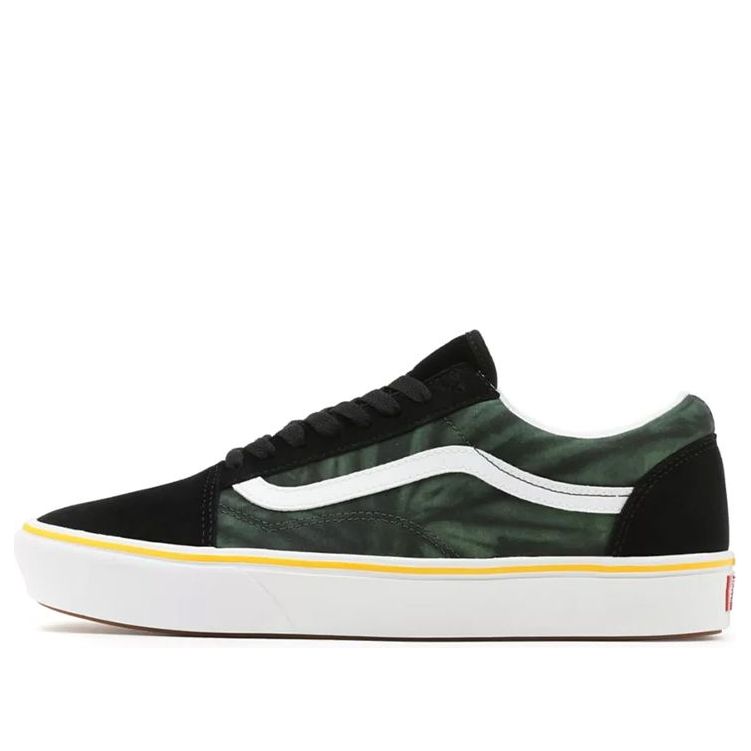 Vans Unisex Trip Outdoors Comfycush Old Skool Low-Top Sneakers Black/Green VN0A5DYC8UH