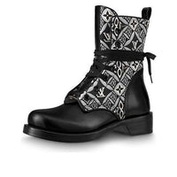 (WMNS) LOUIS VUITTON Metropolis Boots 'Black White Monogram' 1A8DEY