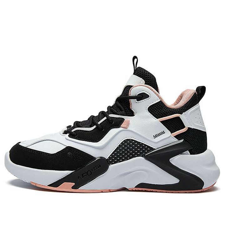 (WMNS) 361 Degrees Sport Shoes 'Black White' 582031116-3