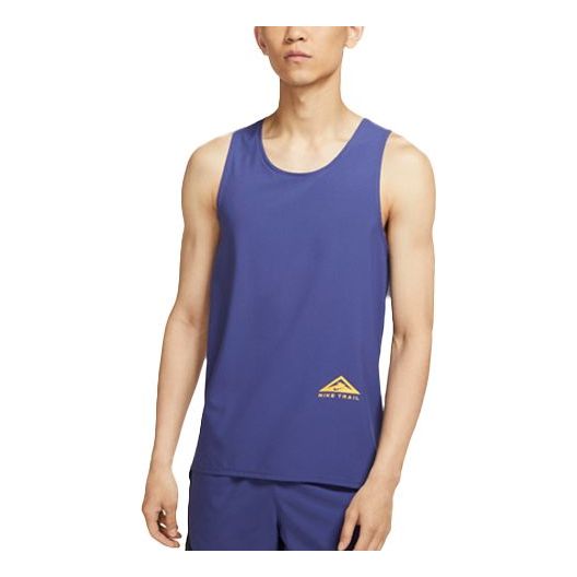 سترة رياضية للجري Nike Dri-FIT Rise 365 للرجال بخياطة متباينة الألوان، لونها بنفسجي غامق ورمادي، CZ9191-057