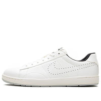 Nike Tennis Classic Ultra 'Ivory' 749644-100