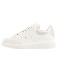 (WMNS) Alexander McQueen Oversized Sneakers 'Silver White' 781742WIEE99071