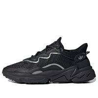 (WMNS) adidas Ozweego 'Black Reflective' Q46168