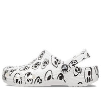 (WMNS) Crocs Classic Skull Print Clogs 'White Black' 208993-103