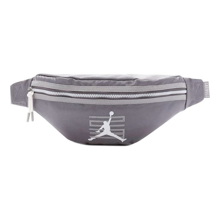 حقيبة كروس بودي من البوليستر بسحاب وشعار مطبوع للجنسين من Air Jordan باللون الرمادي DV1870-056