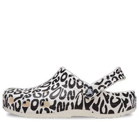 Crocs Classic Warped Logo Clogs 'White Black' 210805-100