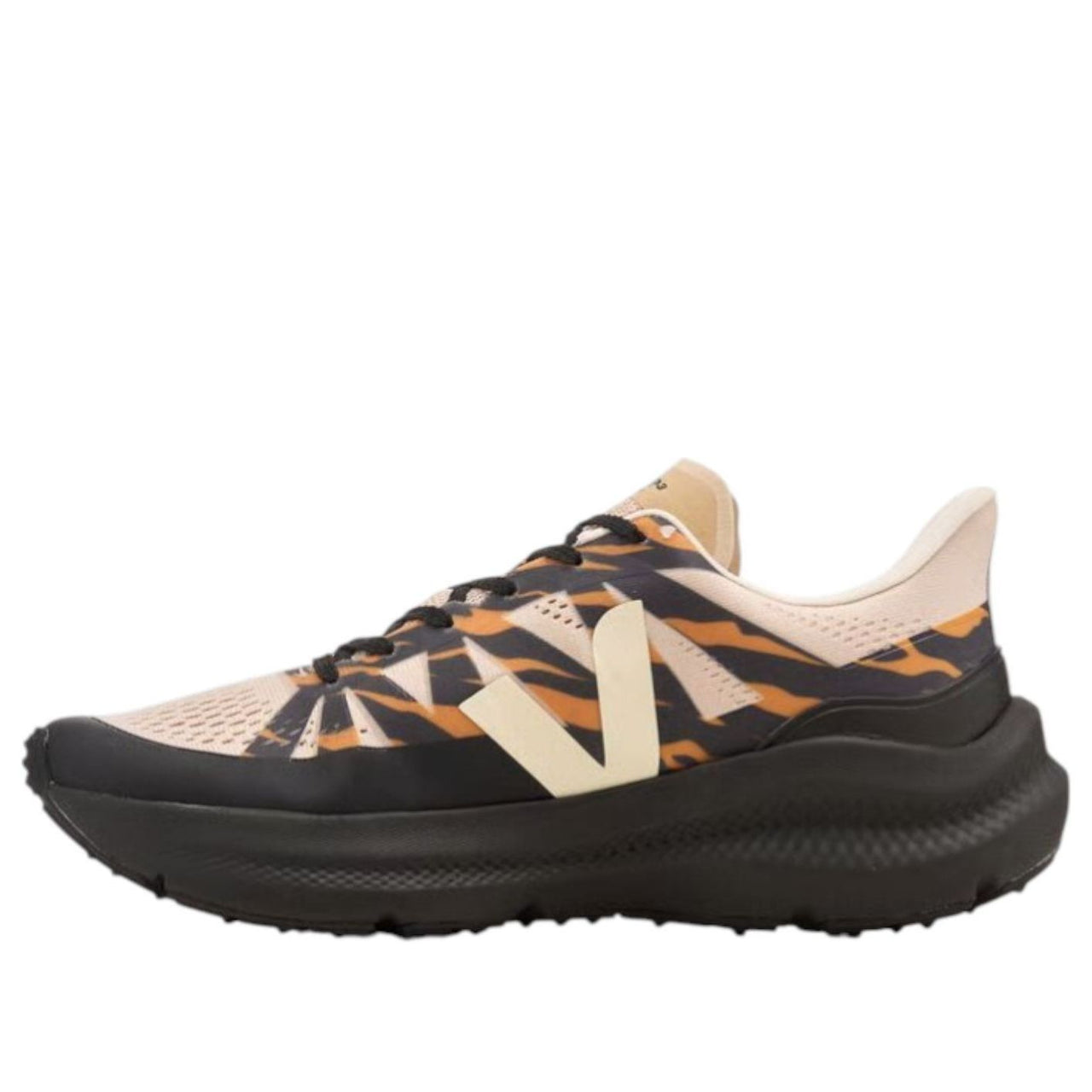 VEJA x Cesar Villalba Condor 3 Advanced 'Areia Cashew Ouro' CI2820721B