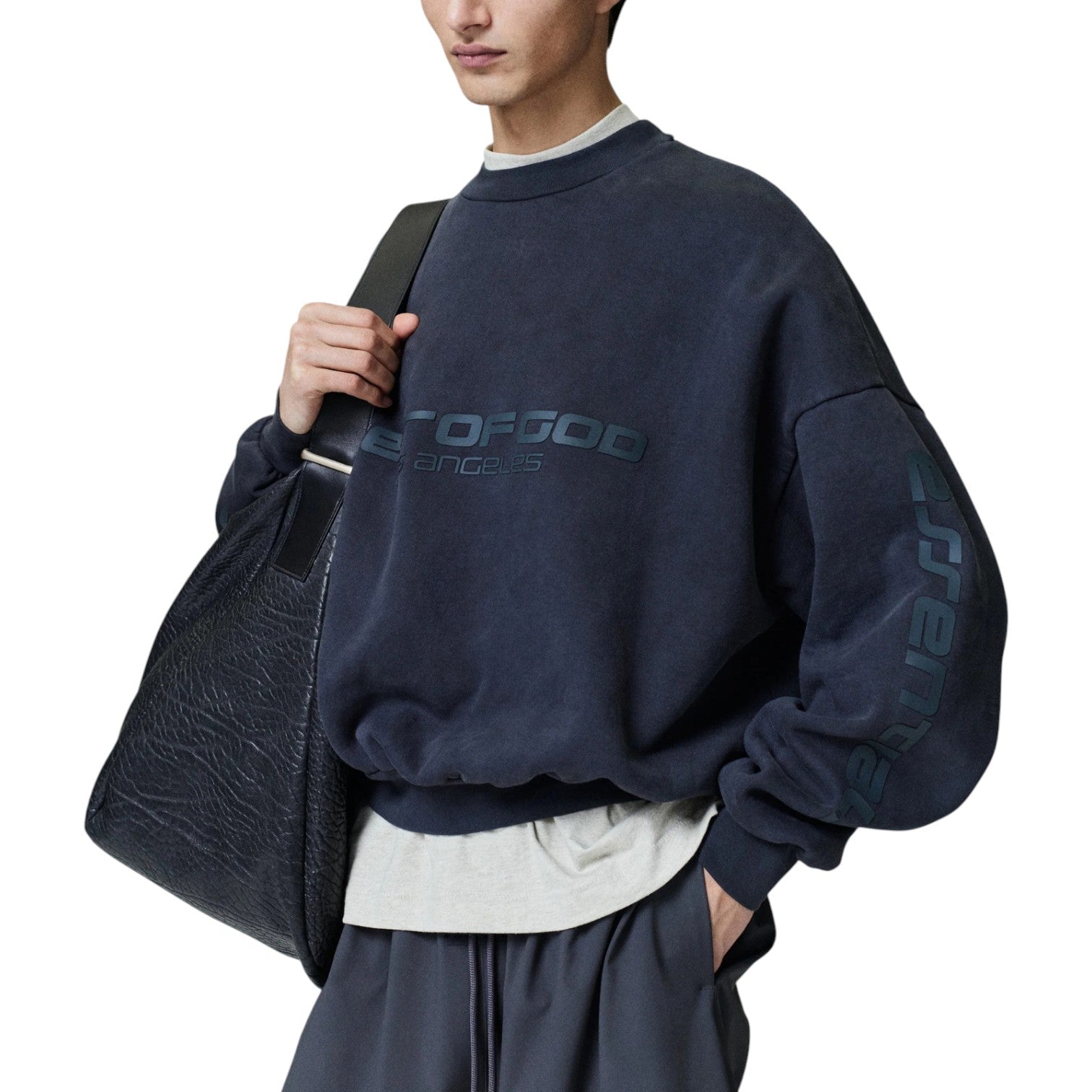 Fear of God Essentials Los Angeles Heavy Fleece Cropped Sweatshirt 'Vintage Black' 192HO256893F