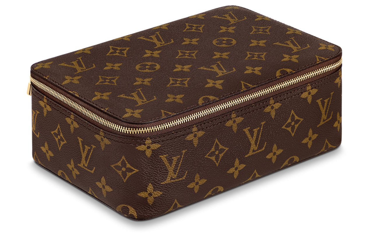 LOUIS VUITTON Packing Cube Mm