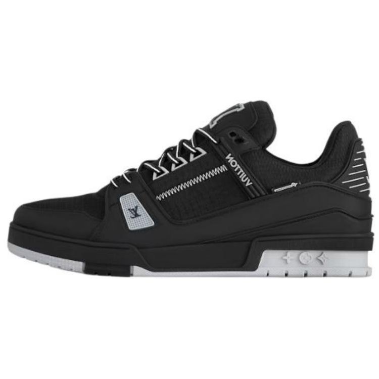 LOUIS VUITTON Trainer Water-Resistant Low-Top Skateboard Shoes Men's Black