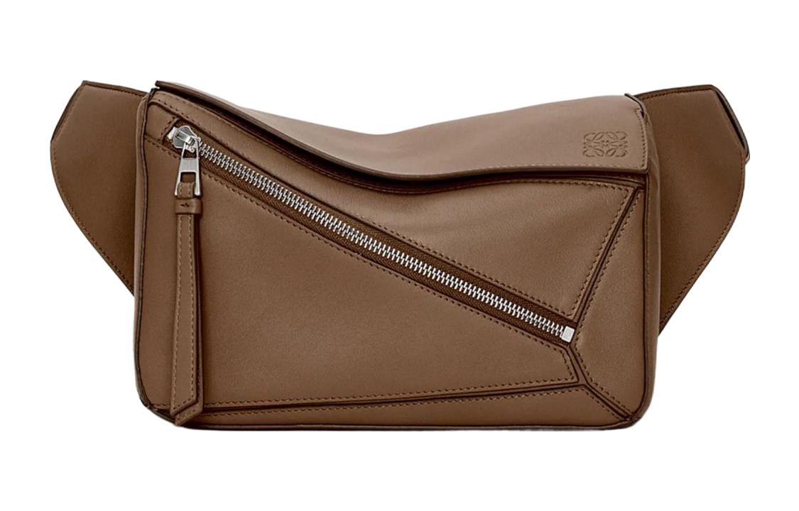 LOEWE Puzzle Cow Leather Fanny Pack Trumpets Women's Winter Brown