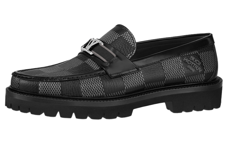 LOUIS VUITTON Leather Loafers