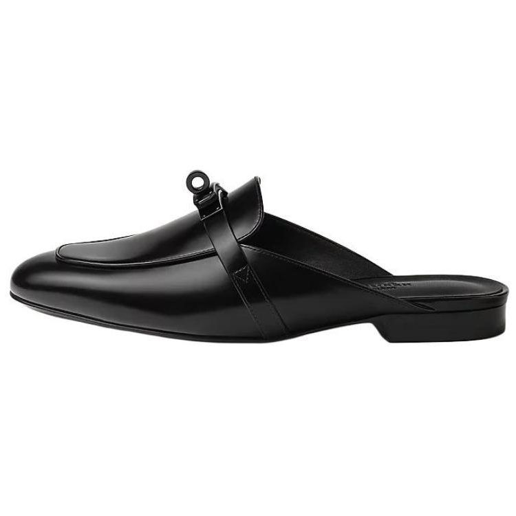 HERMES Oz Closed Toe Slippers Women's Black