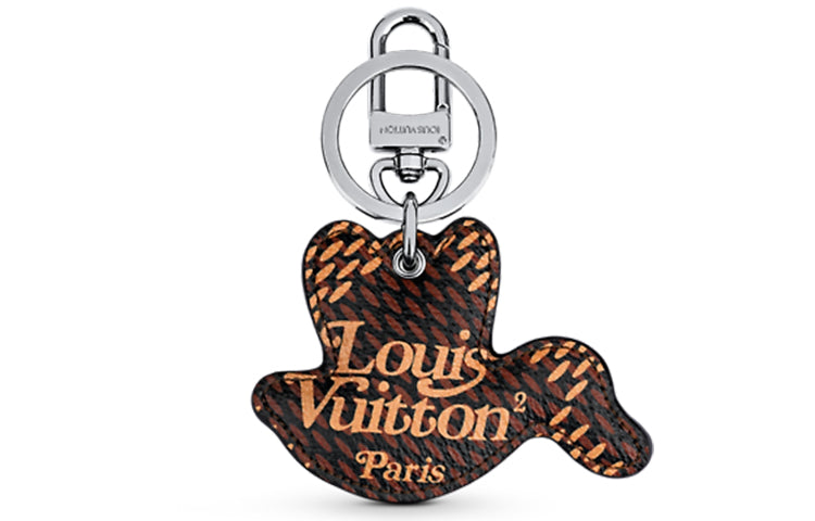 LOUIS VUITTON Mountain Keychains Men