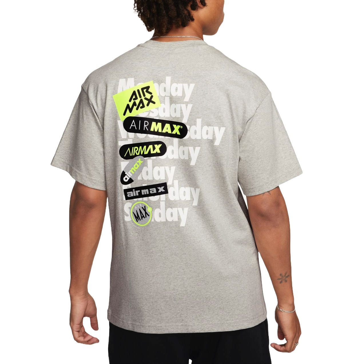 Nike Air Max Day T-Shirt Asia Sizing 'Grey' FZ7619-050