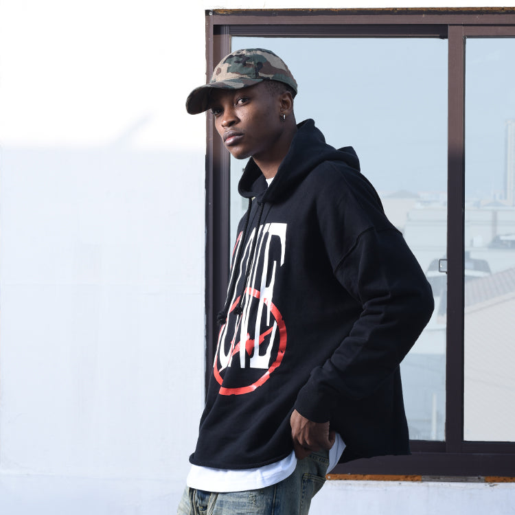VLONE x Fragment Design Unisex Logo Sweatshirt Black/Red VLHD17FW006