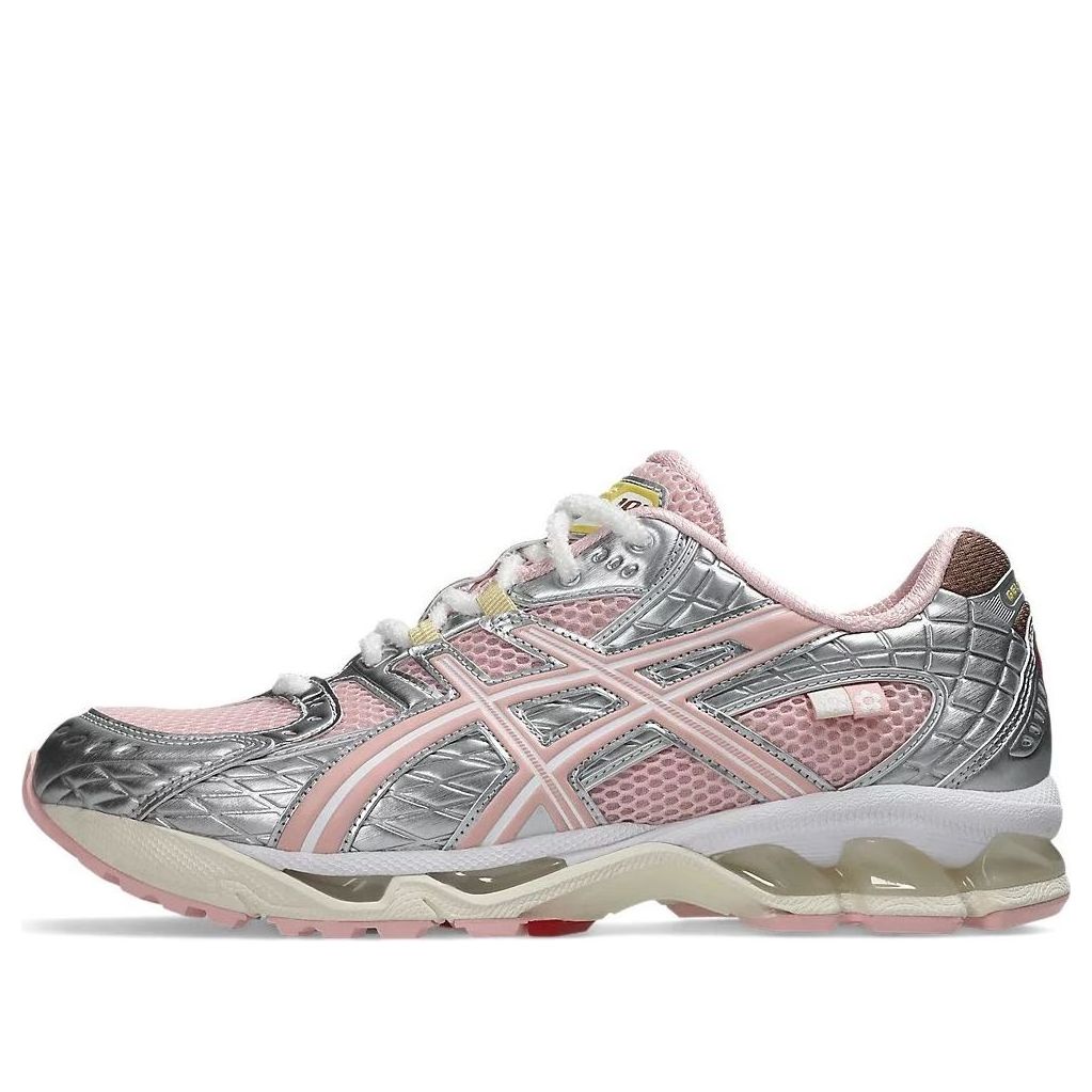 ASICS x Vandy The Pink x atmos Gel-Nimbus 10.1 'Banana Split Strawberry' 1203A865-702