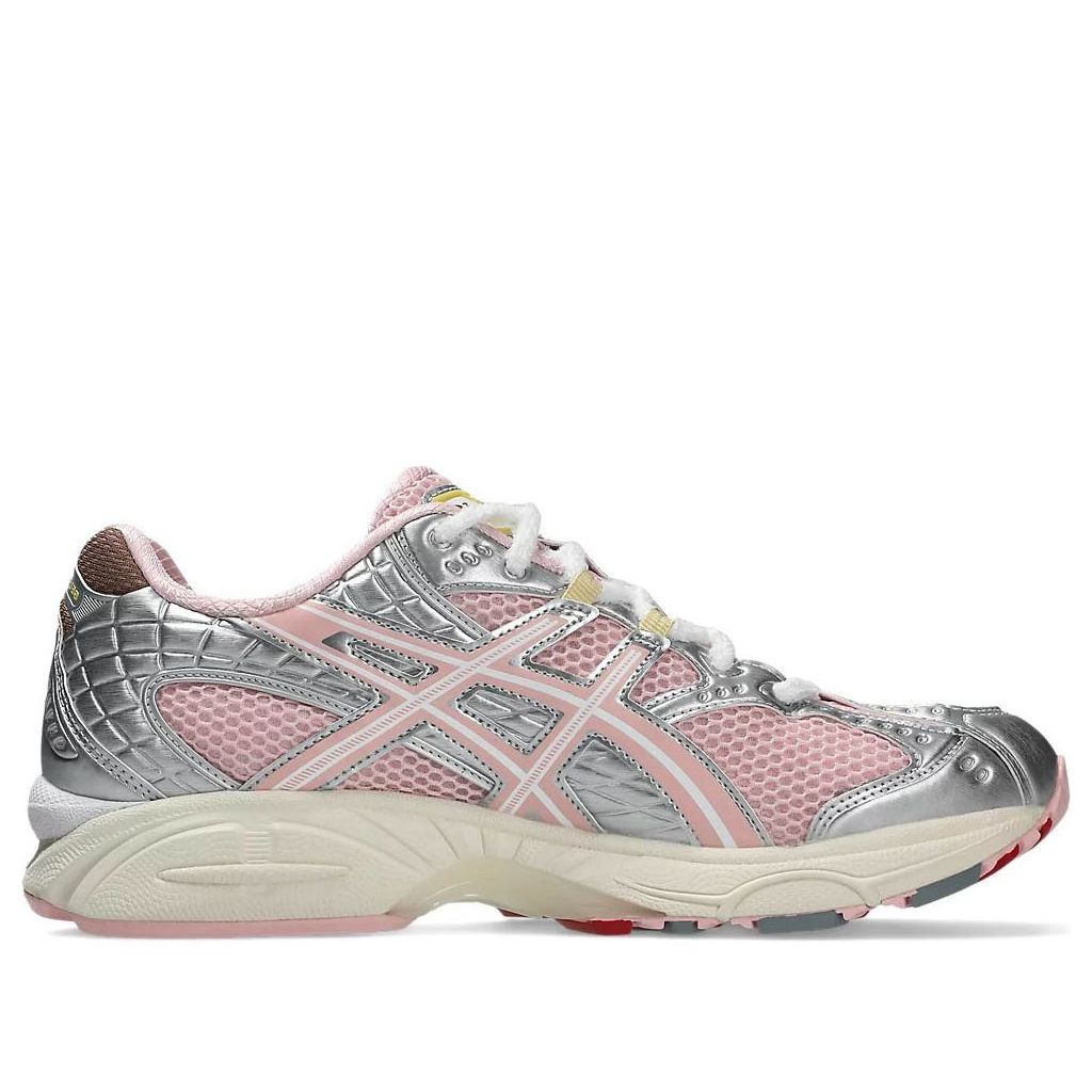 ASICS x Vandy The Pink x atmos Gel-Nimbus 10.1 'Banana Split Strawberry' 1203A865-702