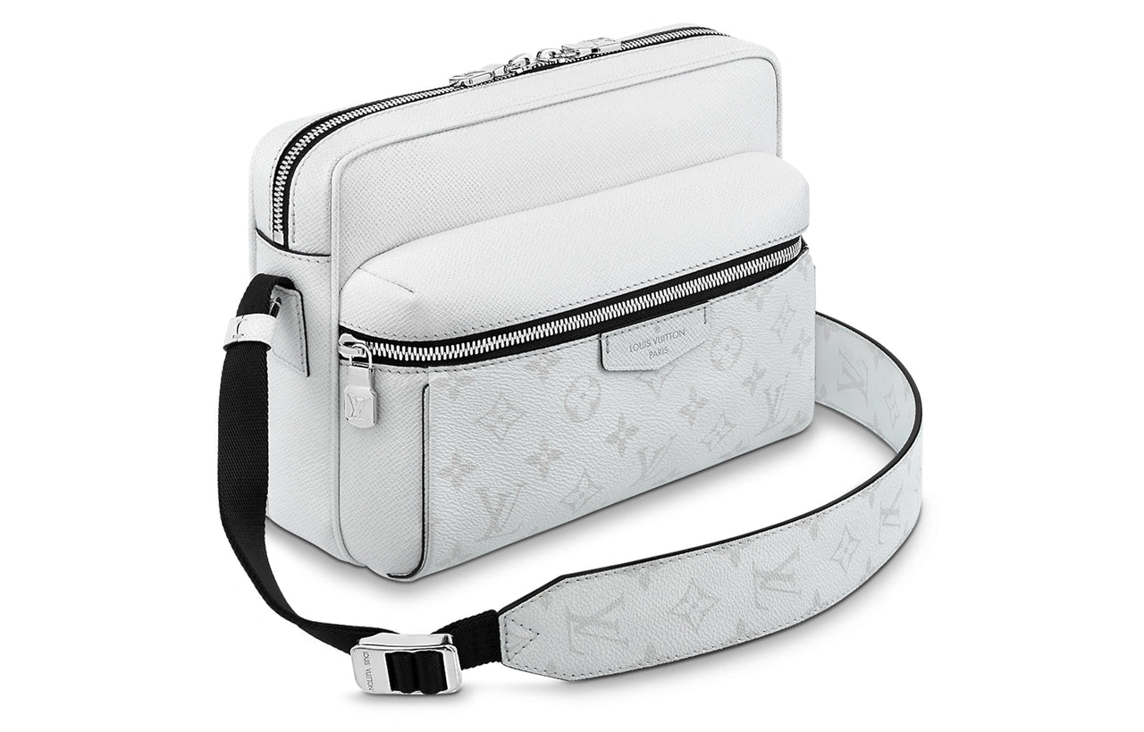 LOUIS VUITTON Outdoor Messenger Optic White