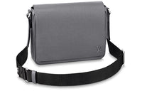 LOUIS VUITTON District Pm